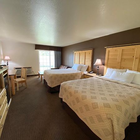 Sisters Inn & Suites エクステリア 写真